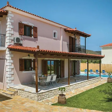Skala Blue Villa *